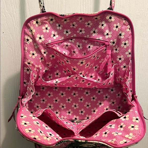 Vera Bradley Priscilla pink floral quilted bowler retired bag - Picture 4 of 9